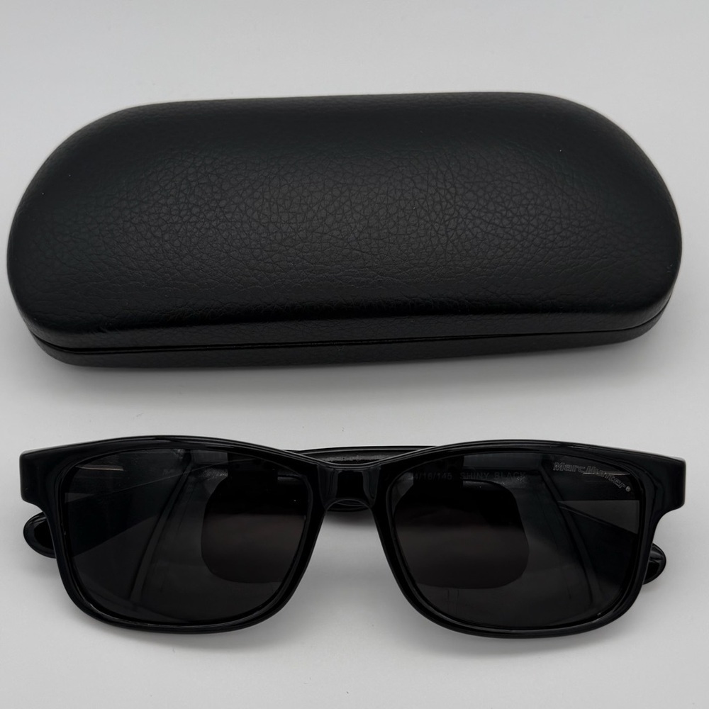 Hunter Black Sunglasses for Women - Picture 2 of 7